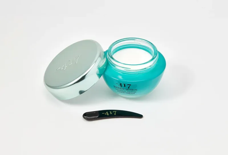 Mineral detox night cream