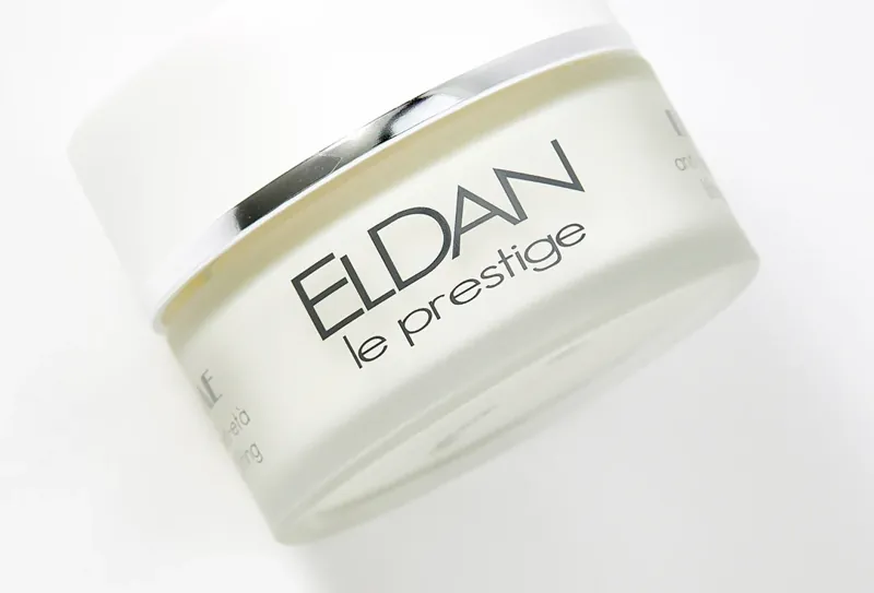 DMAE anti-aging cream lifting effect