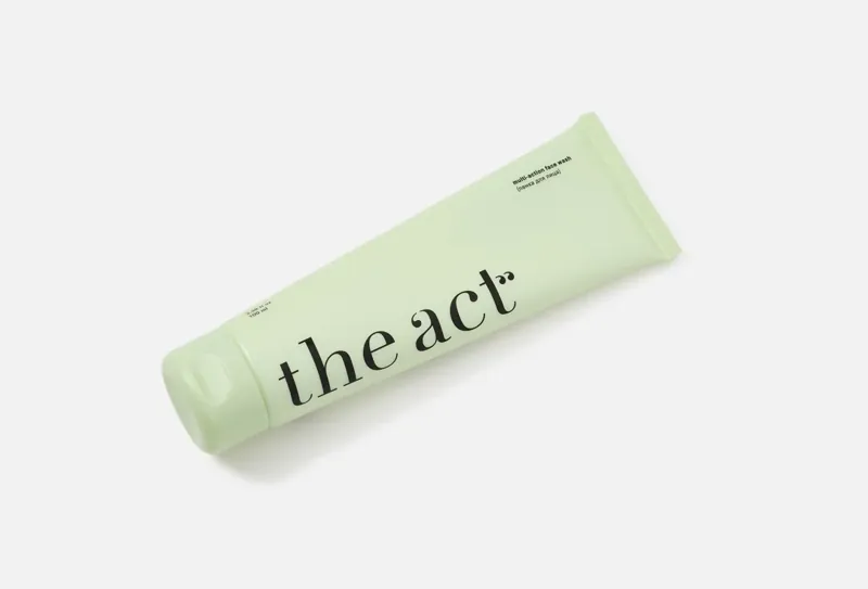 Hydrating face wash