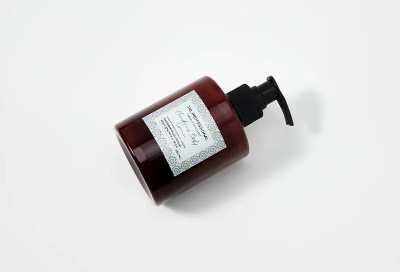 Tobacco & Bergamot