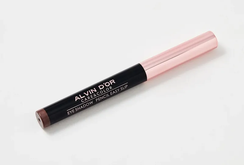 Eye shadow pencil
