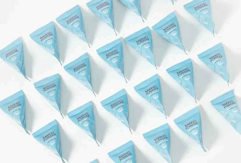 Baking Powder Crunch Pore Scrub